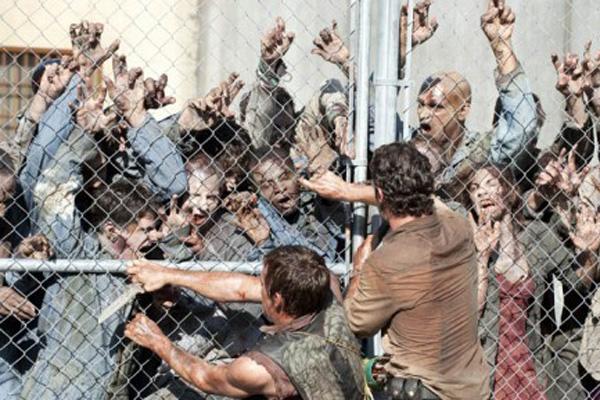 Shocking season premiere of "The Walking Dead"