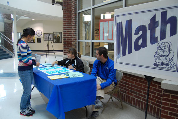 The curriculum fair gave students the chance to meet with department leaders to discuss their options for next year.