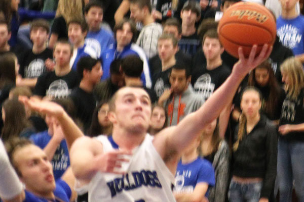 Senior will Kincanon kept up his fantastic play against Lyons Township, as he dropped 27 against the RB rival.