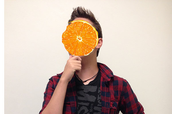 The writer likes oranges as well as flannels.