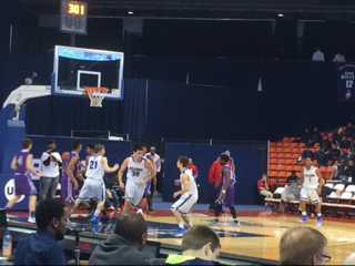 RB boys basketball plays against Gonzaga Prep at the Chicago Elite Classic.