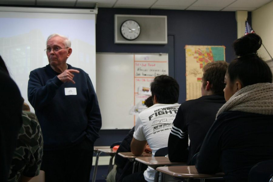 Veteran+Jolly+Brown+speaks+to+students.