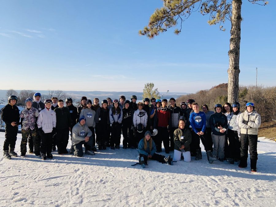 All of those who attended the second trip of the year gather to take a group picture.